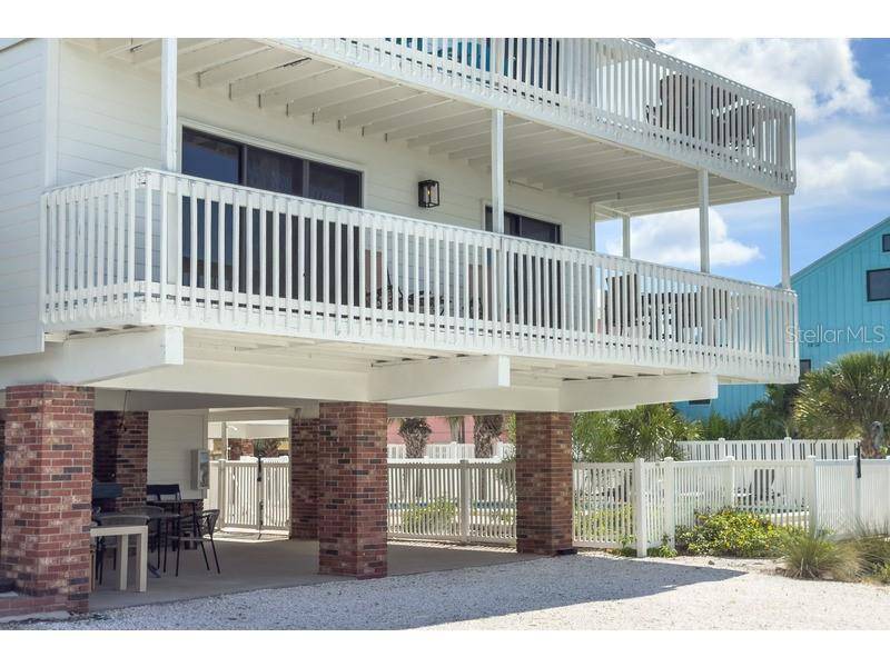 460 BEACH RD #A1, Sarasota, FL 34242