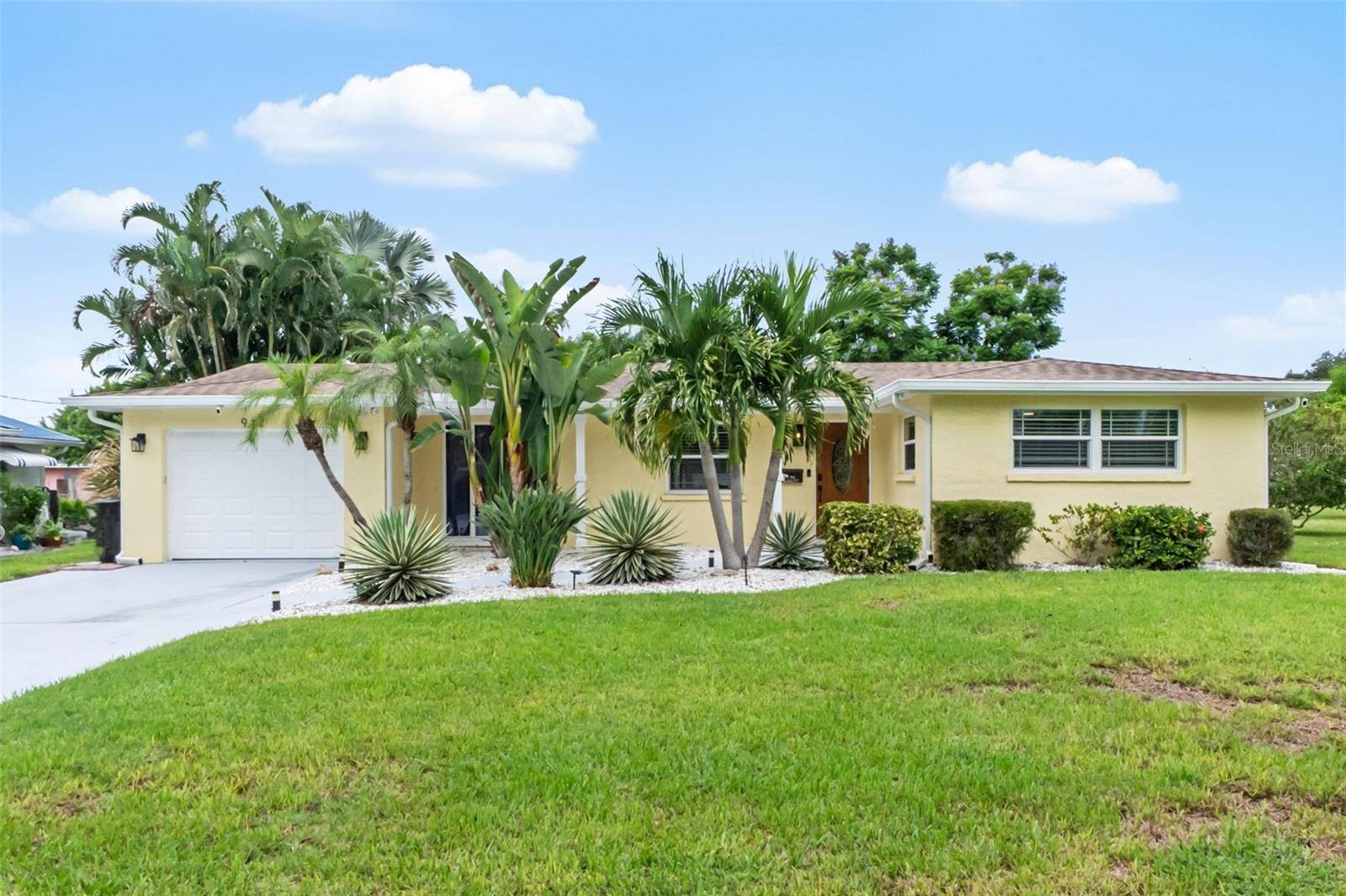 912 CHURCH ST, Venice, FL 34285