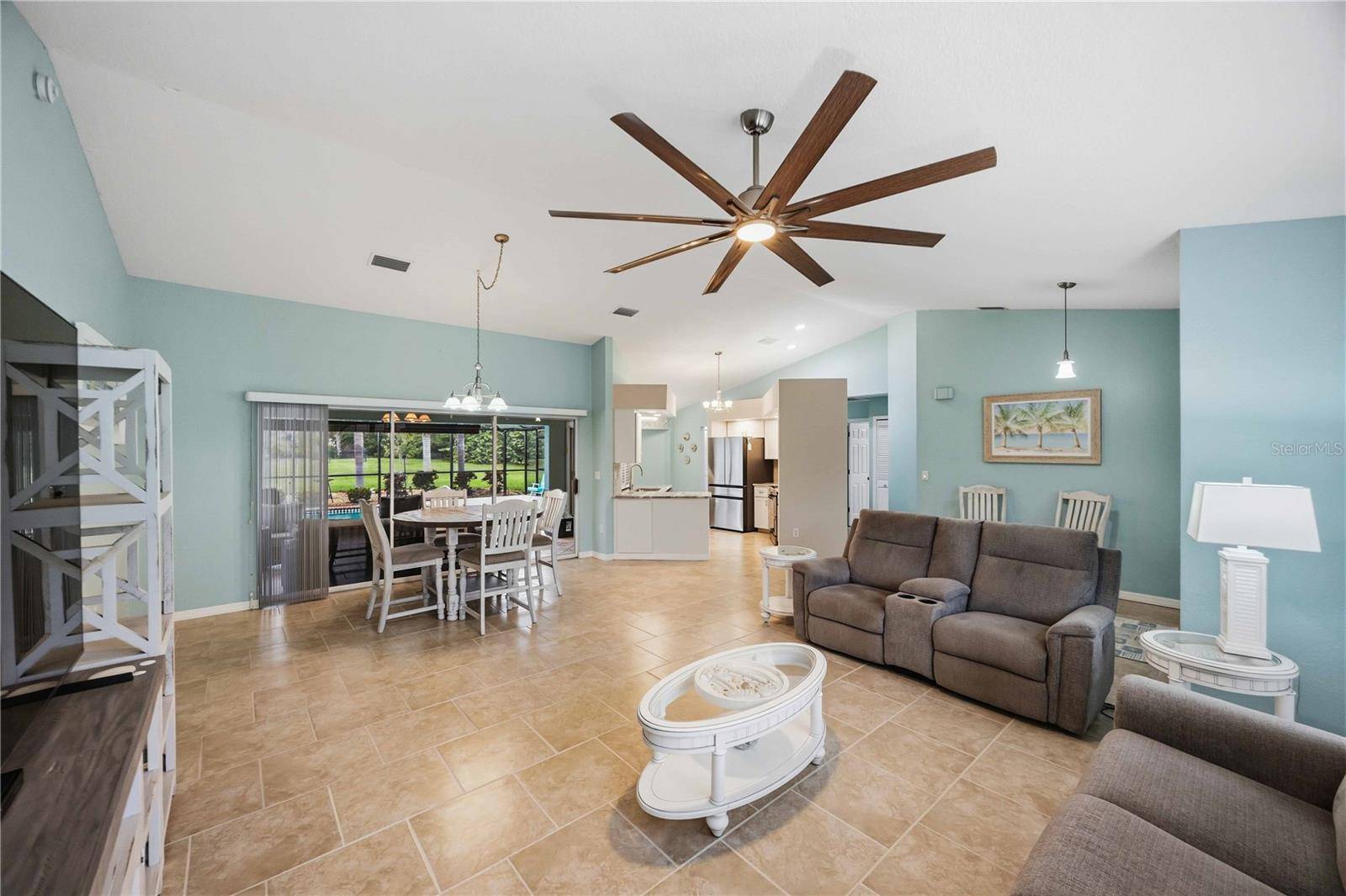 13 SPORTSMAN RD, Rotonda West, FL 33947