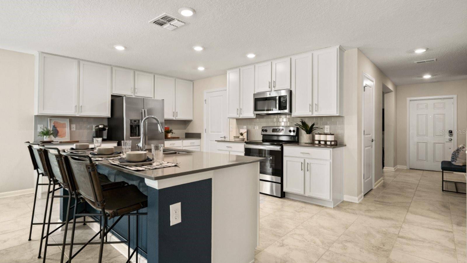 5065 WORCHESTER DR, Kissimmee, FL 34746