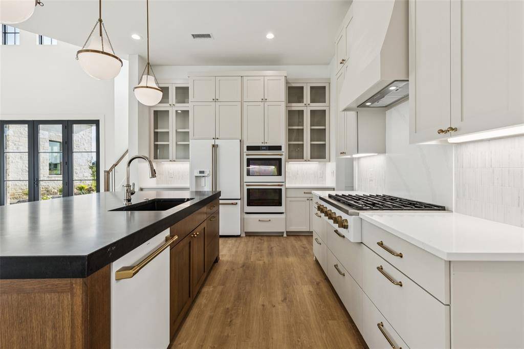 4930 Magnolia Trail, Midlothian, TX 76065