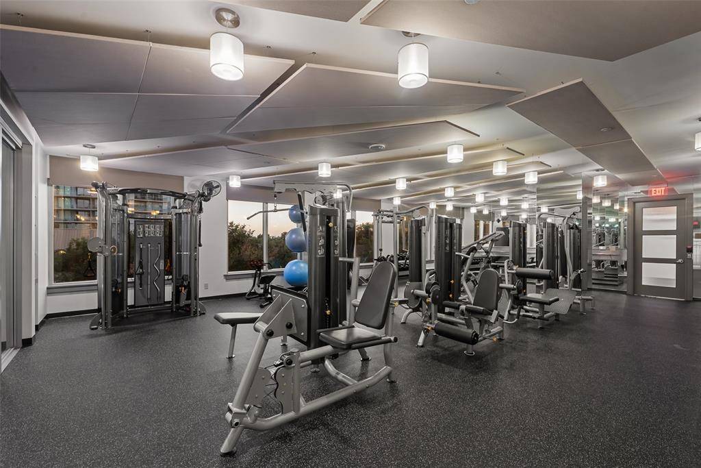 2300 Wolf Street #8A, Dallas, TX 75201