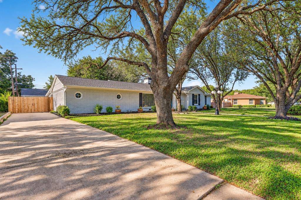 1204 Loma Alta Place, Cleburne, TX 76033