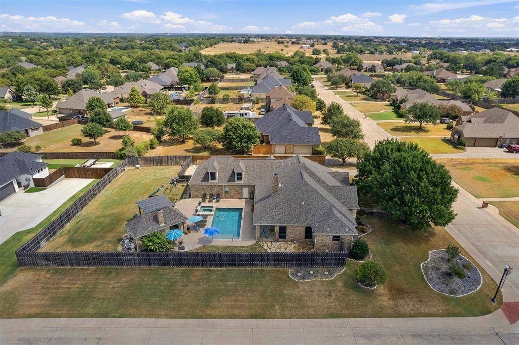 7211 Hamilton Drive, Midlothian, TX 76065