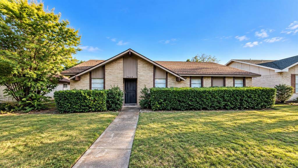 7114 Chinaberry Road, Dallas, TX 75249