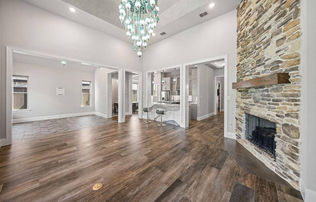 13924 E Riviera Drive, Fort Worth, TX 76028