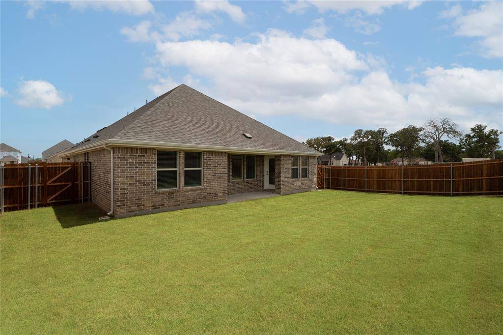 8713 Kentucky Derby Street, Aubrey, TX 76227