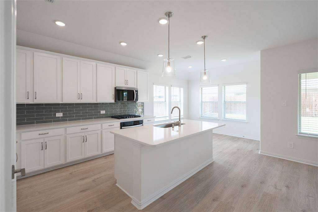 8713 Kentucky Derby Street, Aubrey, TX 76227