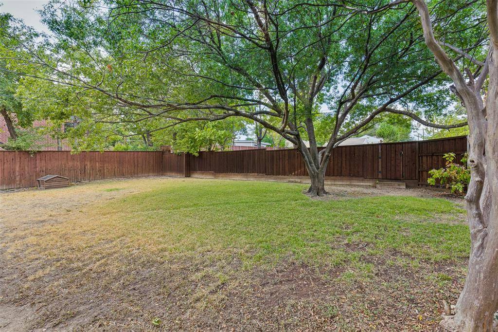 9345 E Lake Highlands Drive, Dallas, TX 75218