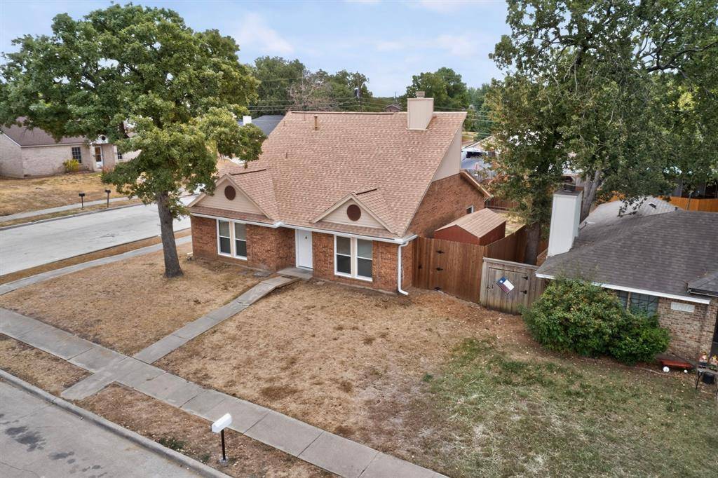11820 Amberly Lane, Balch Springs, TX 75180