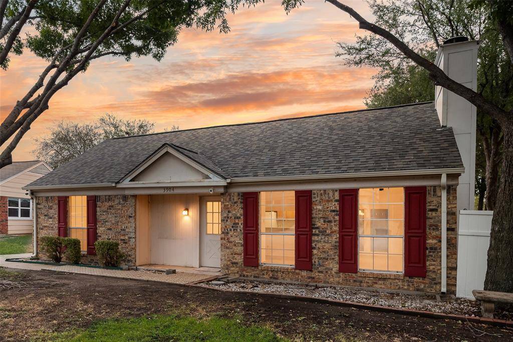 3904 Manzinita Street, Fort Worth, TX 76137