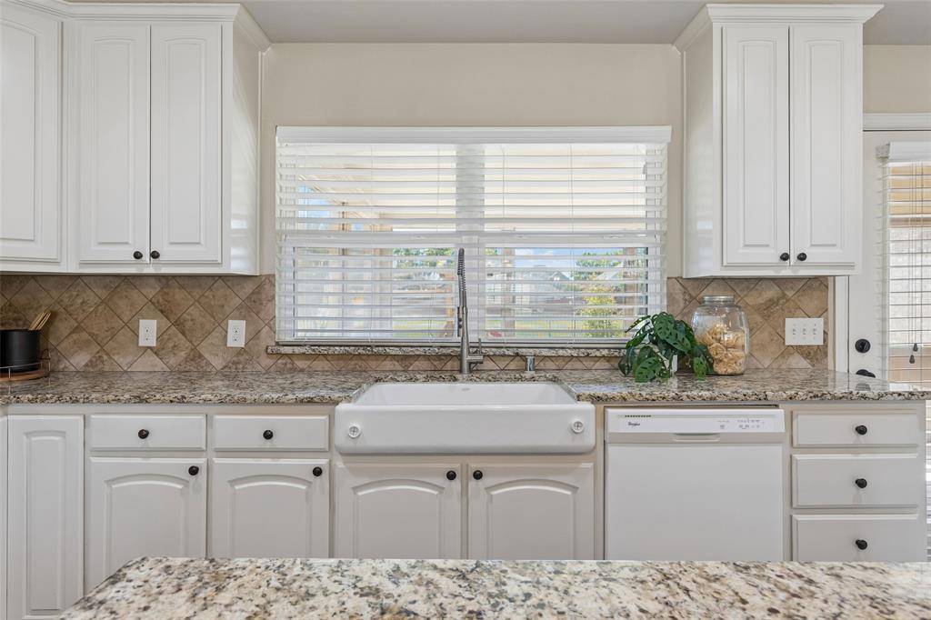 8106 Woodside Road, Rowlett, TX 75088