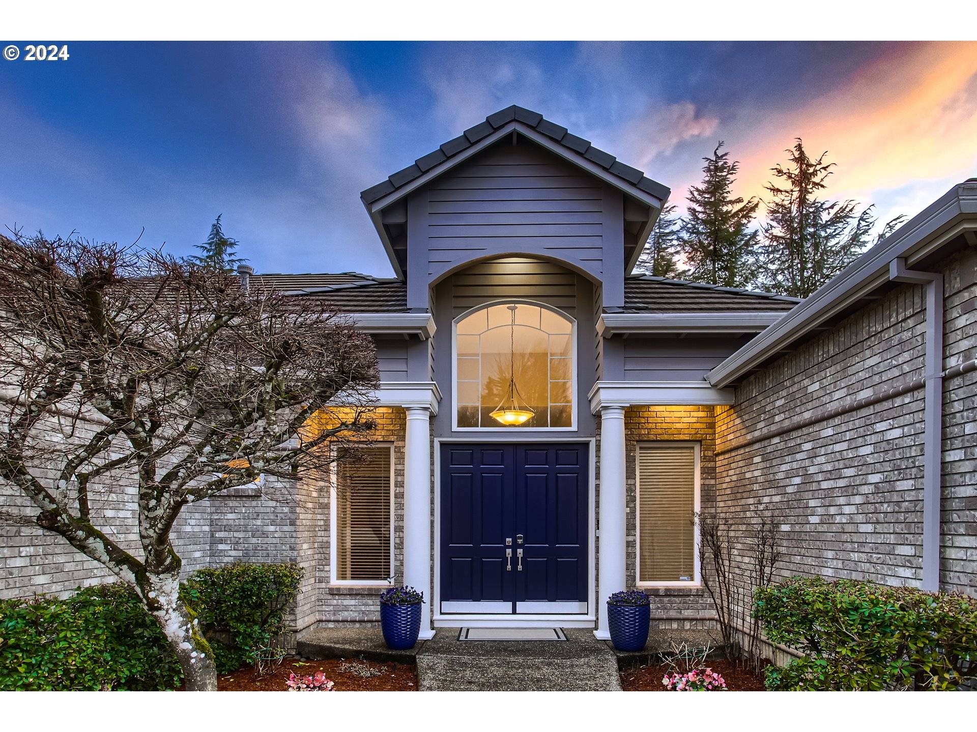8534 NW TIMBER RIDGE CT, Portland, OR 97229