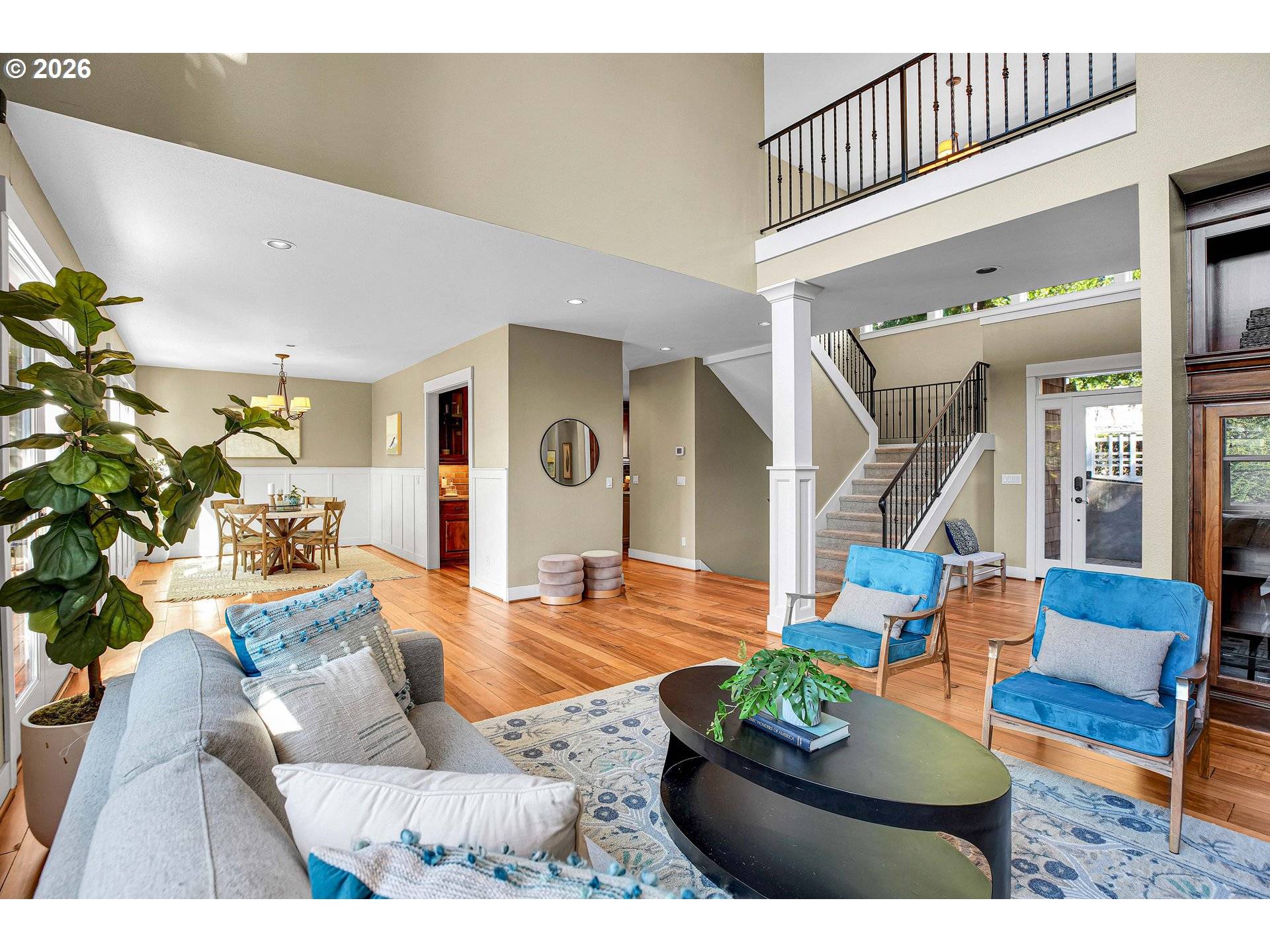 730 SW MENEFEE LN, Portland, OR 97239
