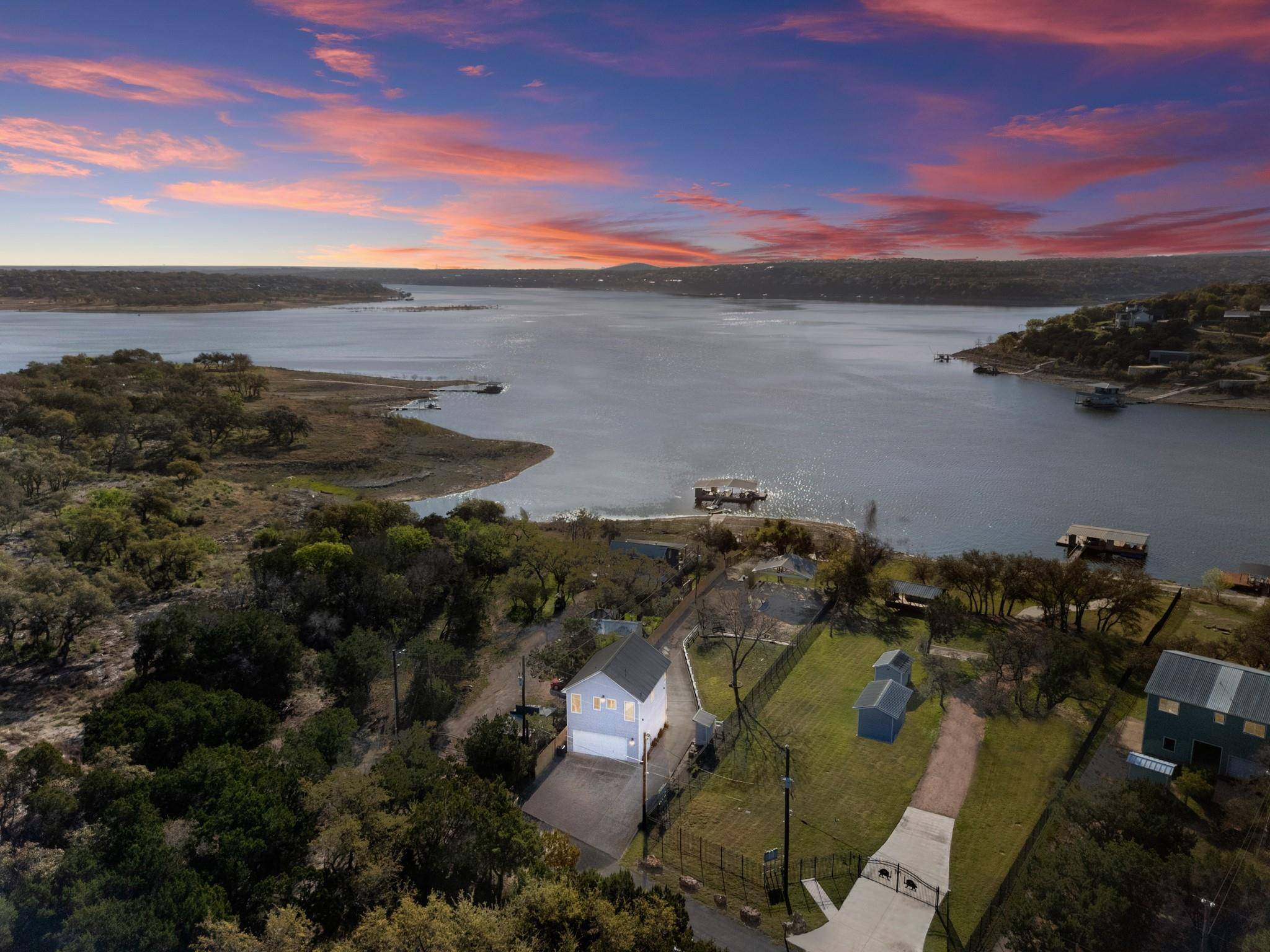 20005 Rod And Gun Club RD, Spicewood, TX 78669