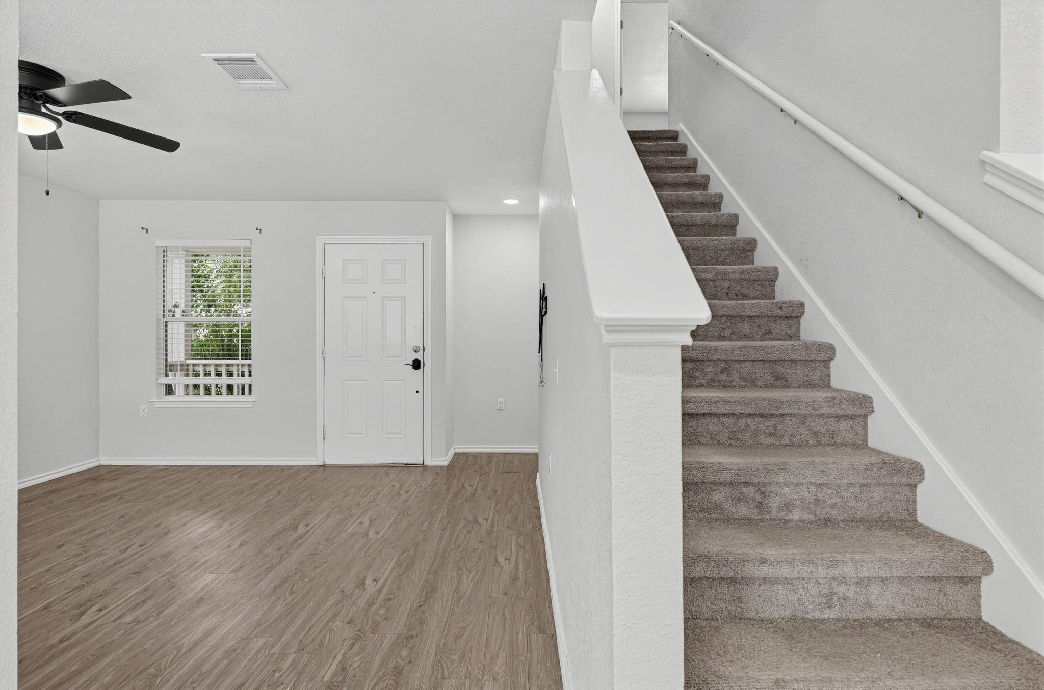 7433 Aspen Brook DR, Austin, TX 78744