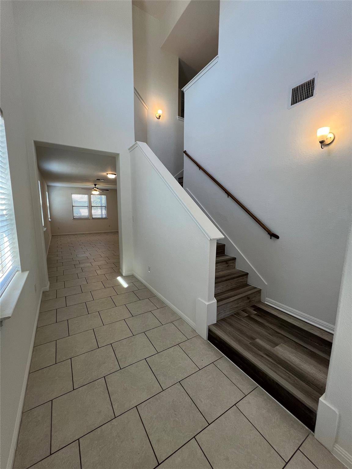 1316 Falconer WAY, Austin, TX 78748