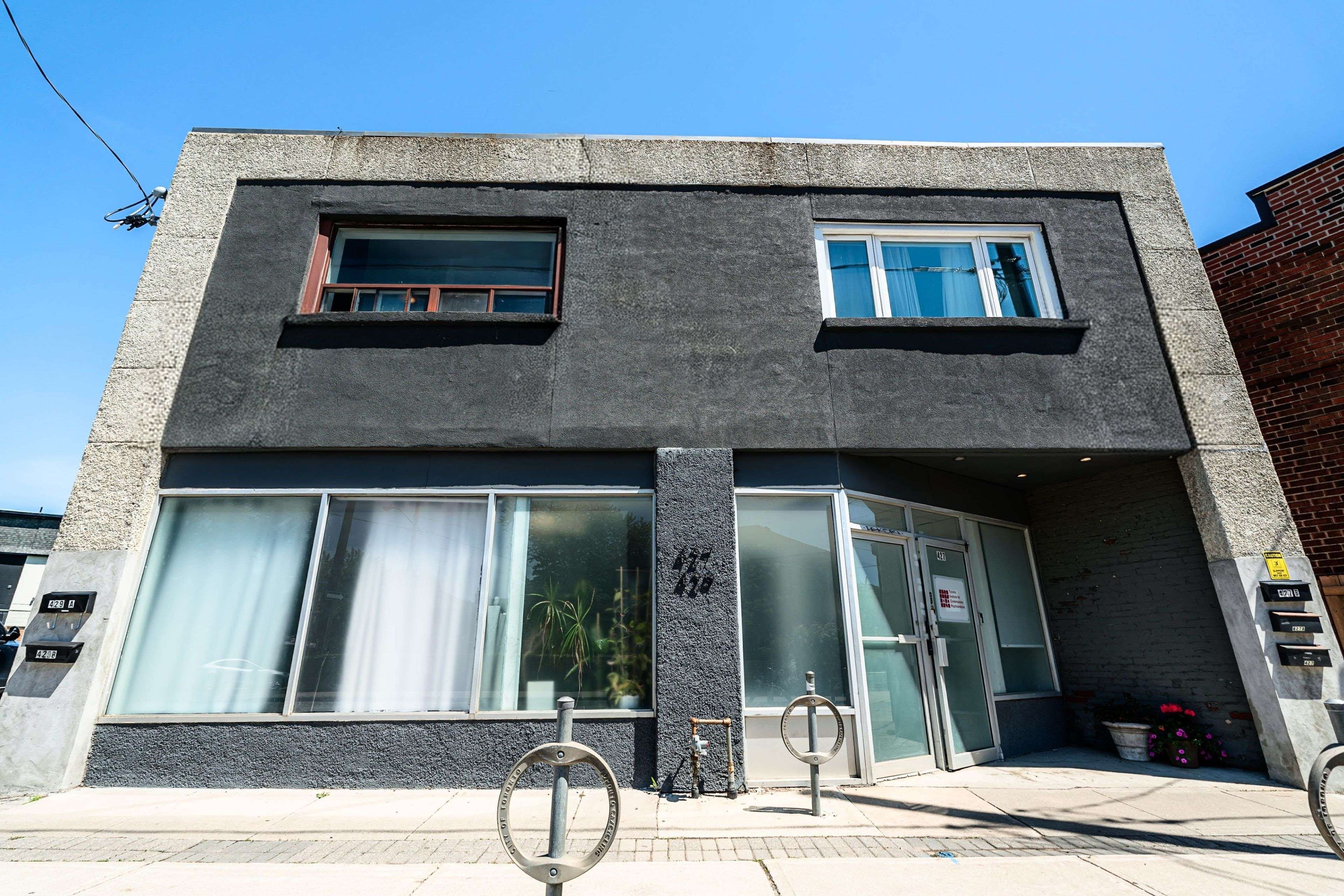 429 Vaughan RD #Unit A, Toronto C03, ON M6C 2P1