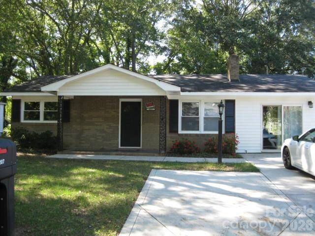 207 Palmer ST, Shelby, NC 28150
