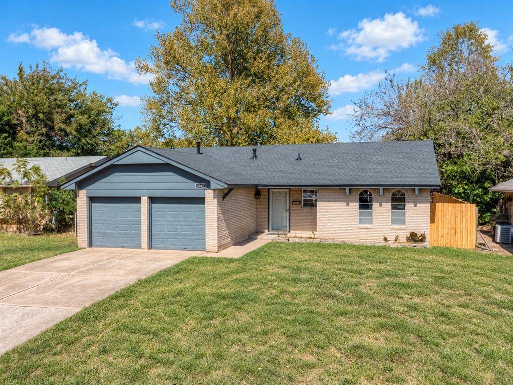 1037 SW 1st ST, Moore, OK 73160
