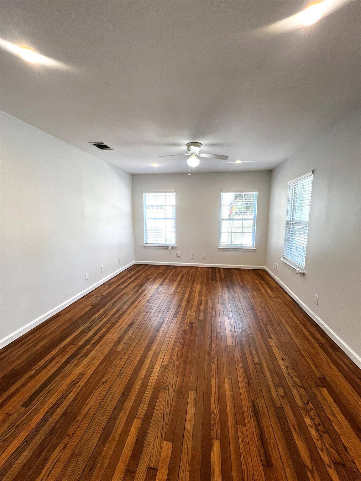2006 Hamilton Ave, Austin, TX 78702