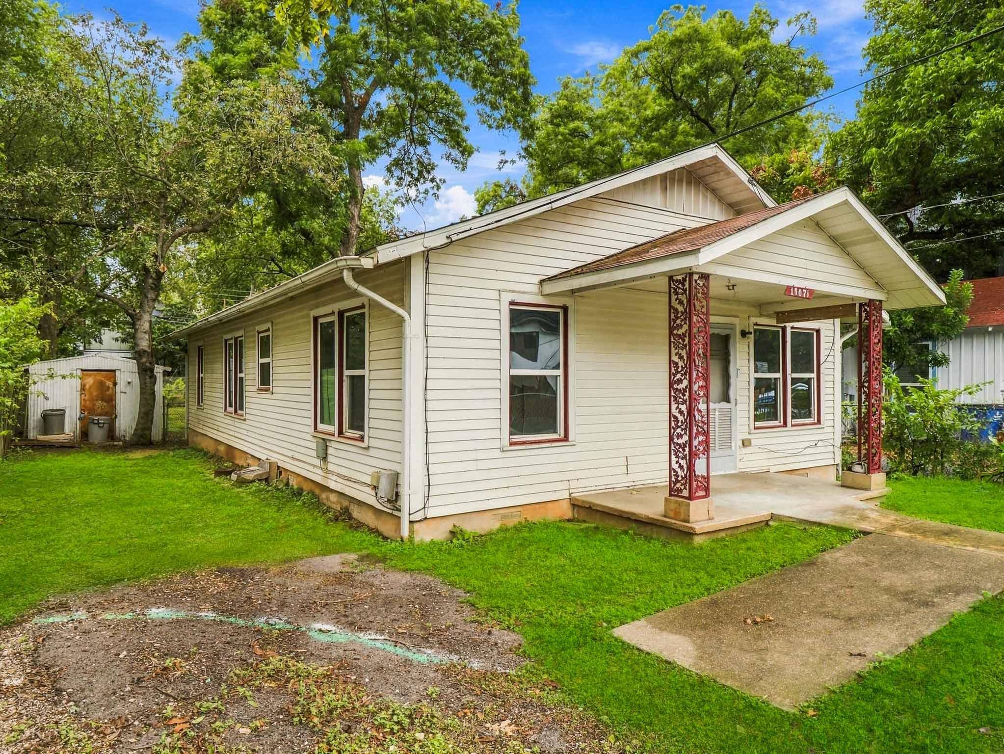 1507 1/2 Holly ST, Austin, TX 78702