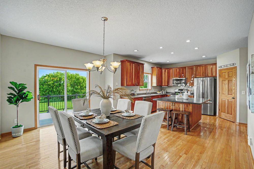 646 Tribute Pkwy, River Falls, WI 54022
