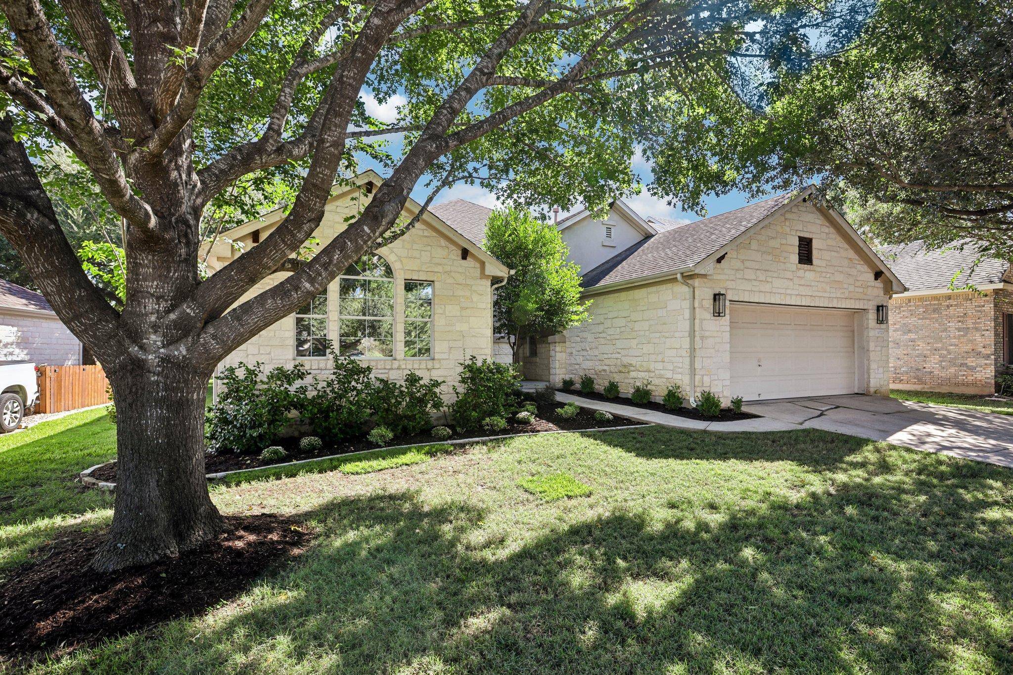 10723 River Plantation DR, Austin, TX 78747