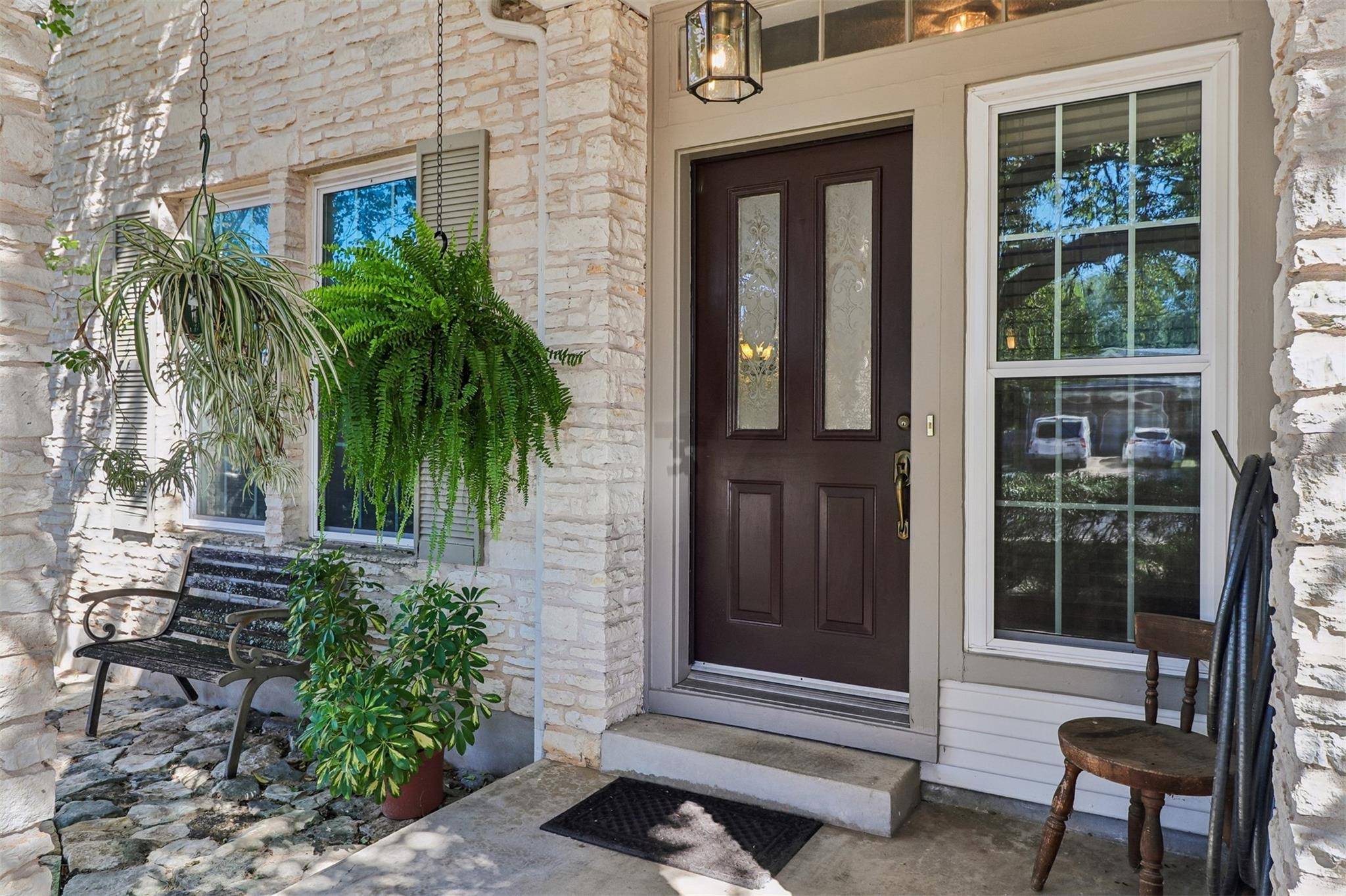 12513 Hunters Chase DR, Austin, TX 78729