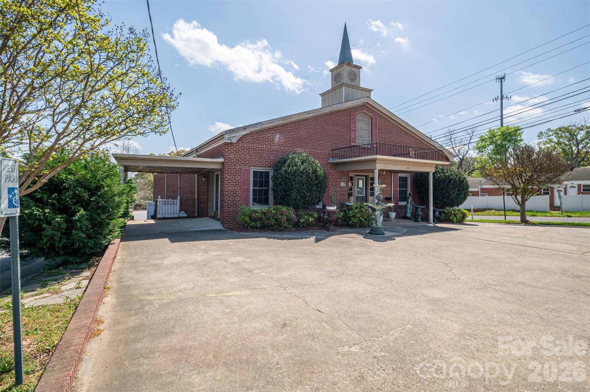 220 S Broad ST, Gastonia, NC 28054