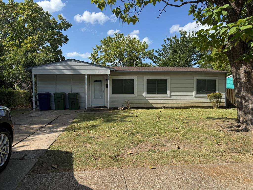 241 Casalita Drive, Garland, TX 75040