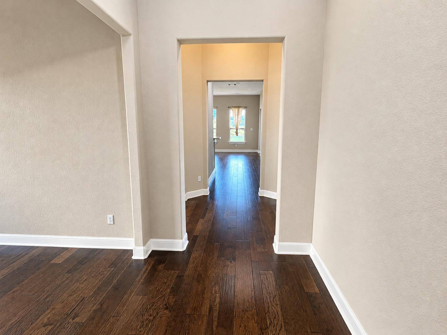 2637 Enza DR, Round Rock, TX 78665