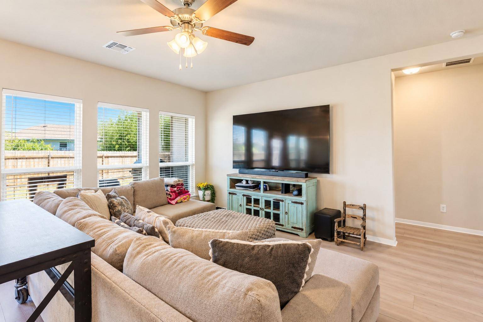 1125 Lakeway Crossing DR, Temple, TX 76502