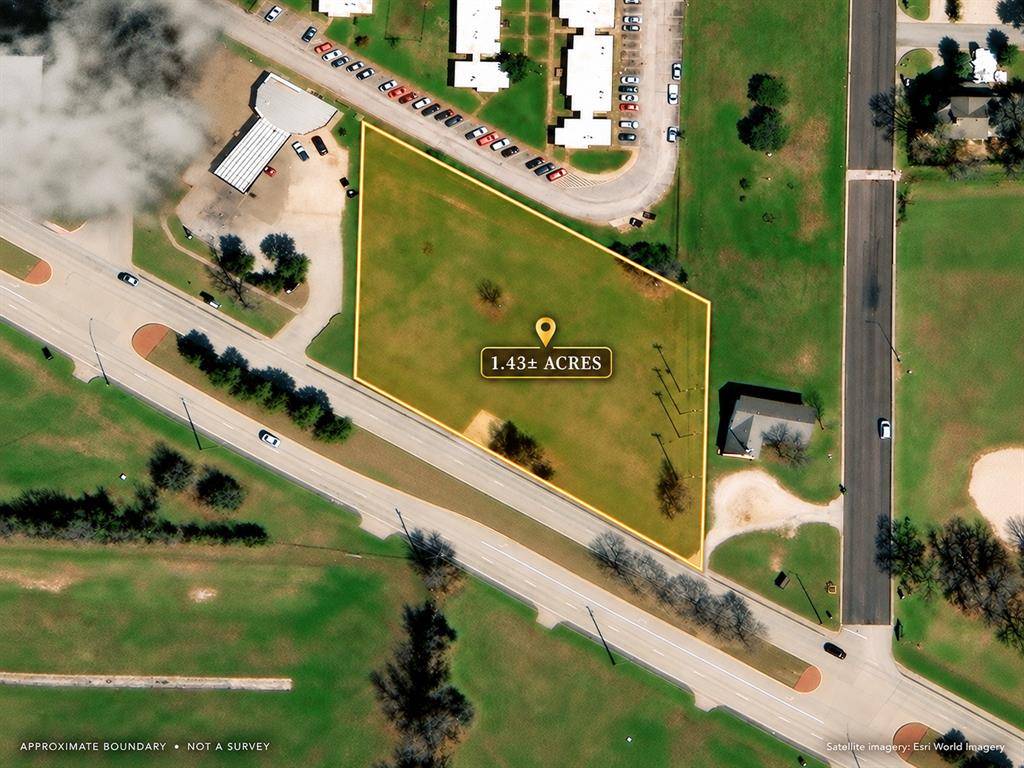 3200 N Elm Street, Denton, TX 76207