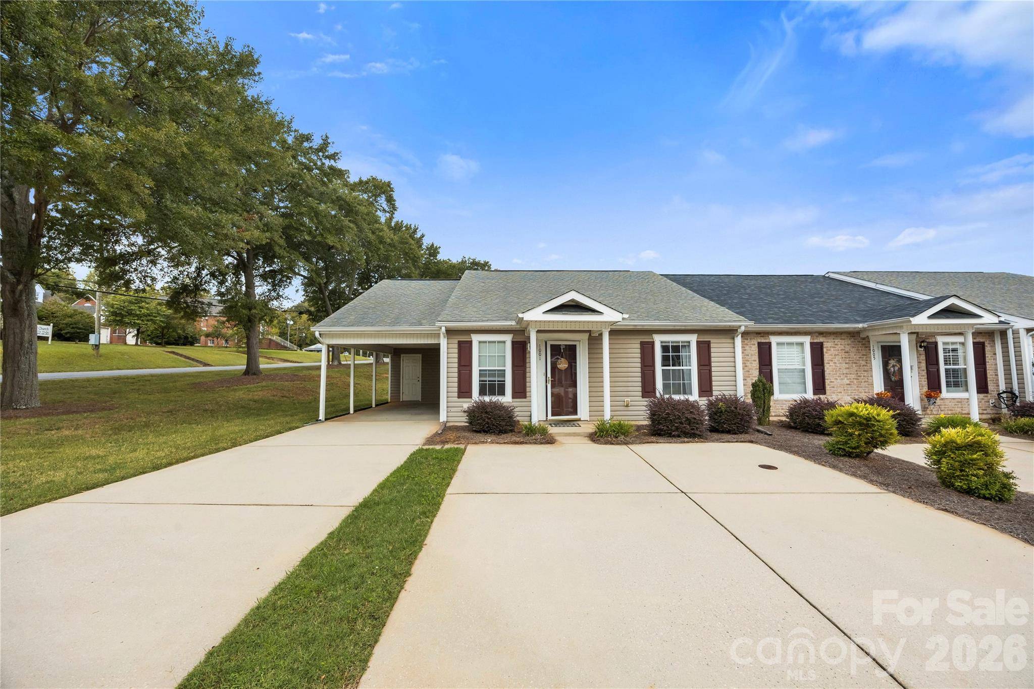 1001 Old Chestnut WAY, Cramerton, NC 28032
