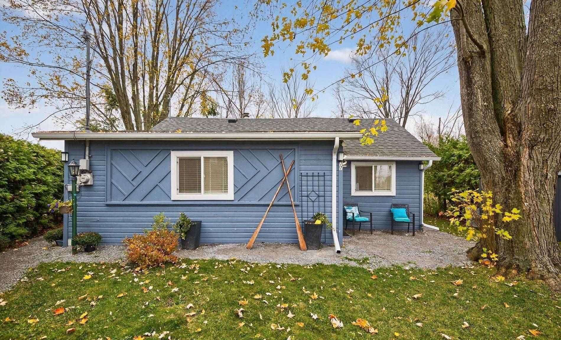 77 Blue Heron DR, Georgina, ON L0E 1N0