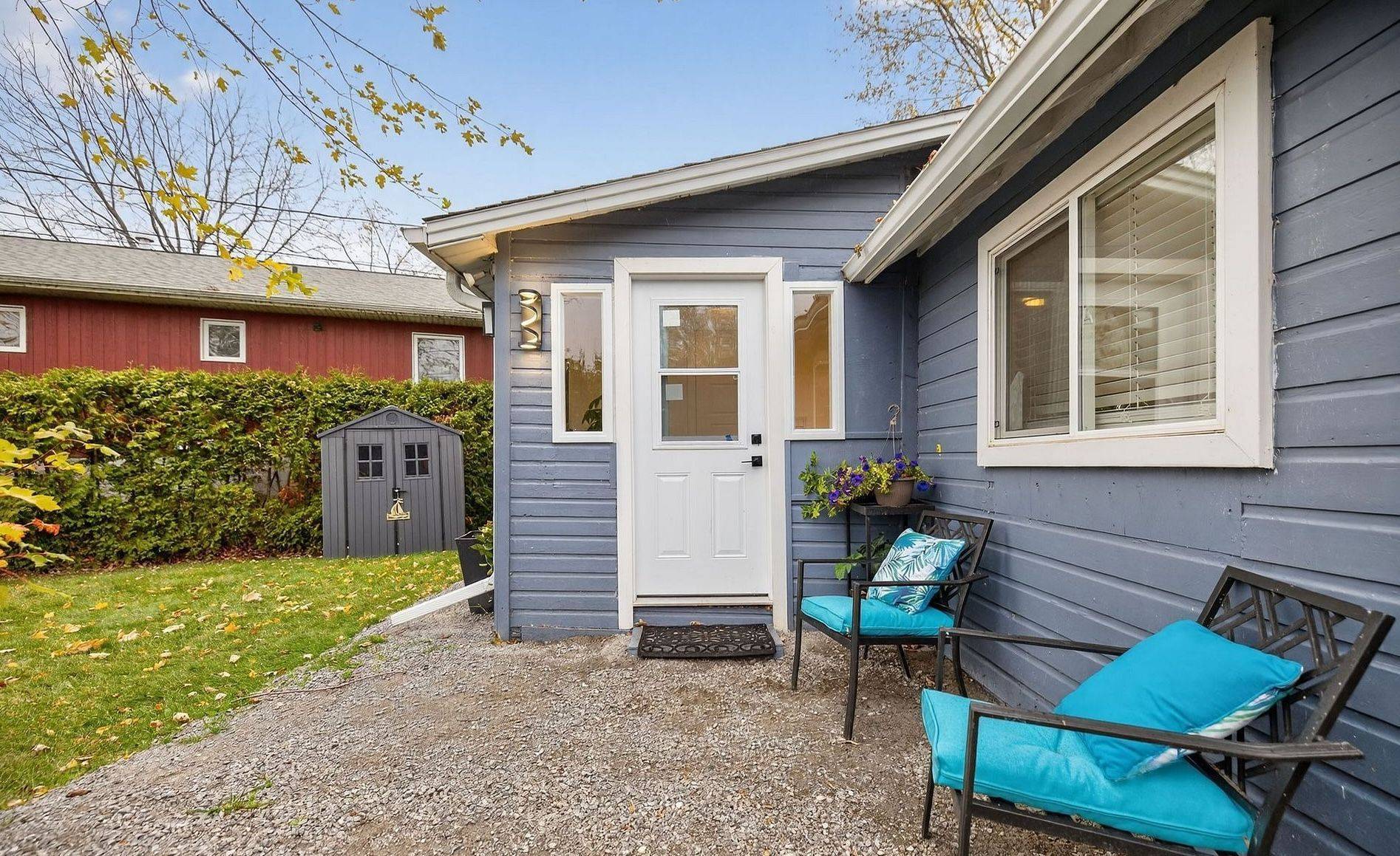 77 Blue Heron DR, Georgina, ON L0E 1N0