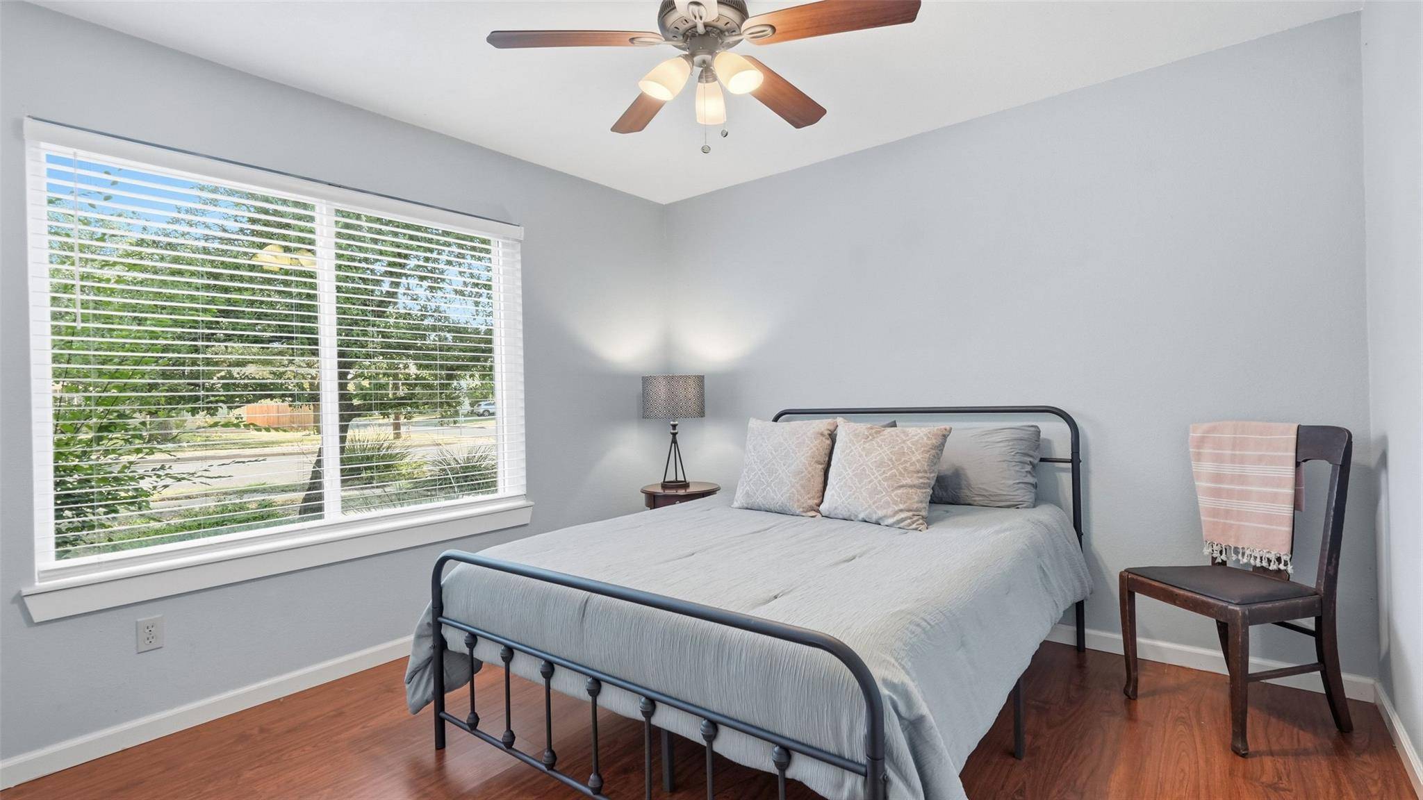 5513 Kayview DR, Austin, TX 78749