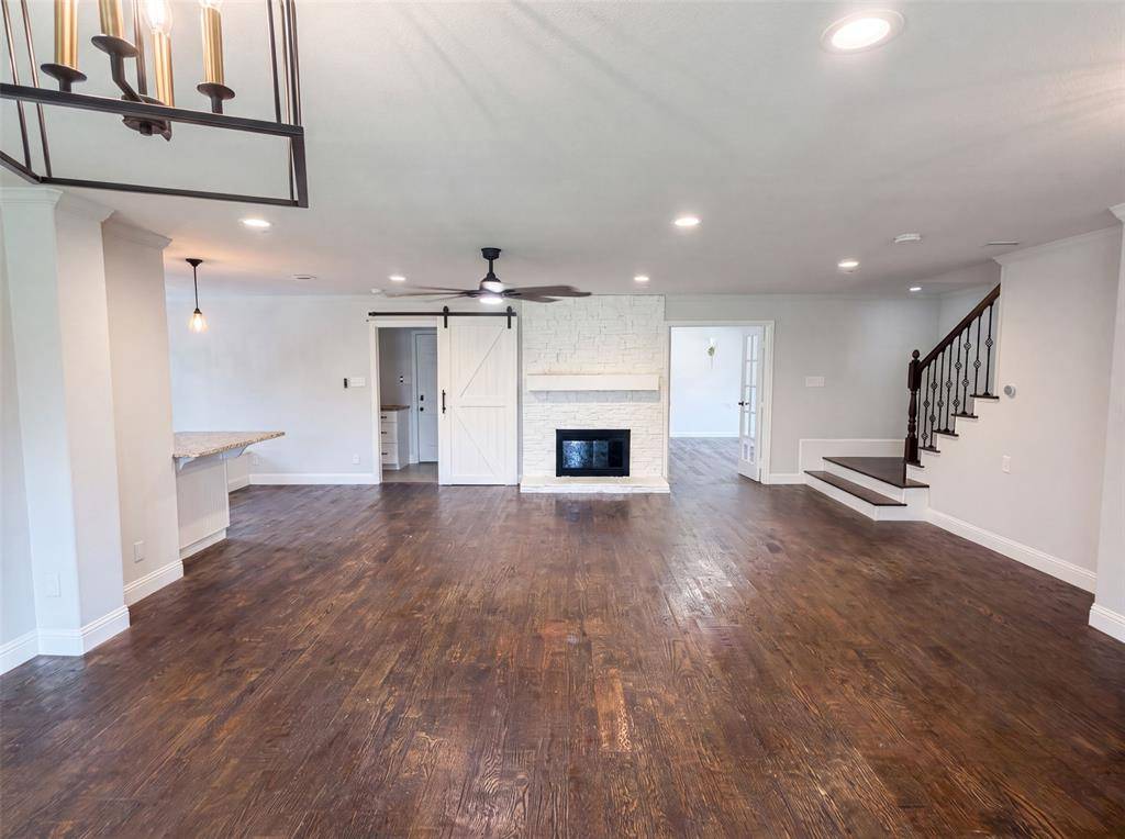 3308 Brookhaven Club Drive, Farmers Branch, TX 75234