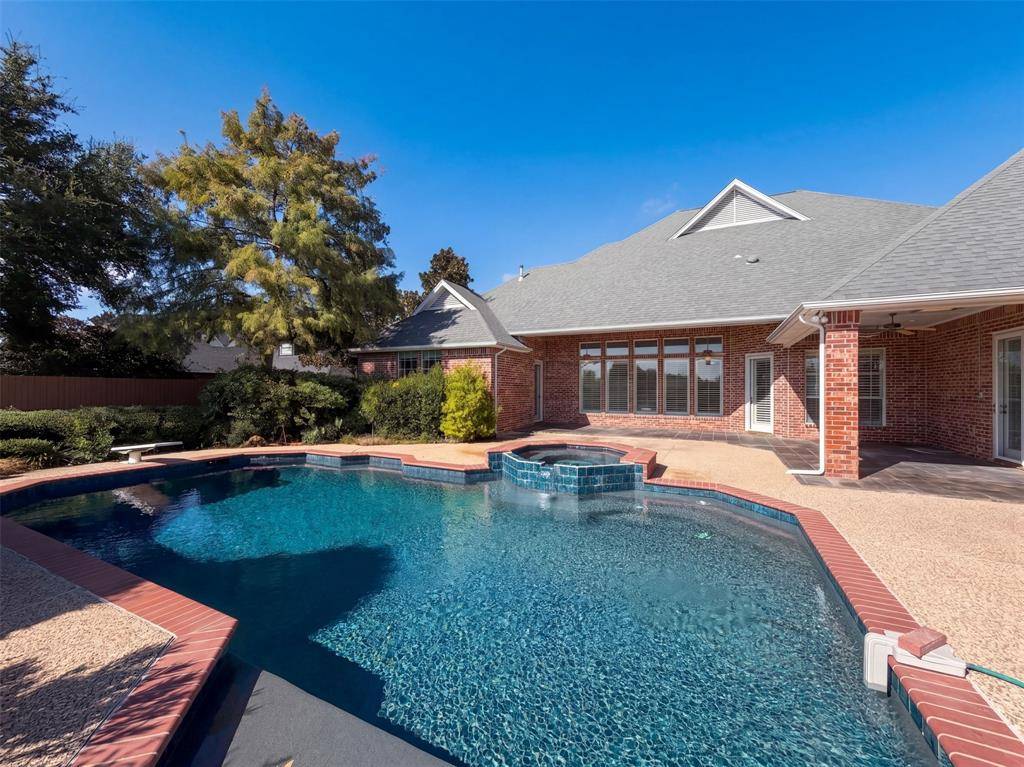 619 Edgewood Lane, Ovilla, TX 75154