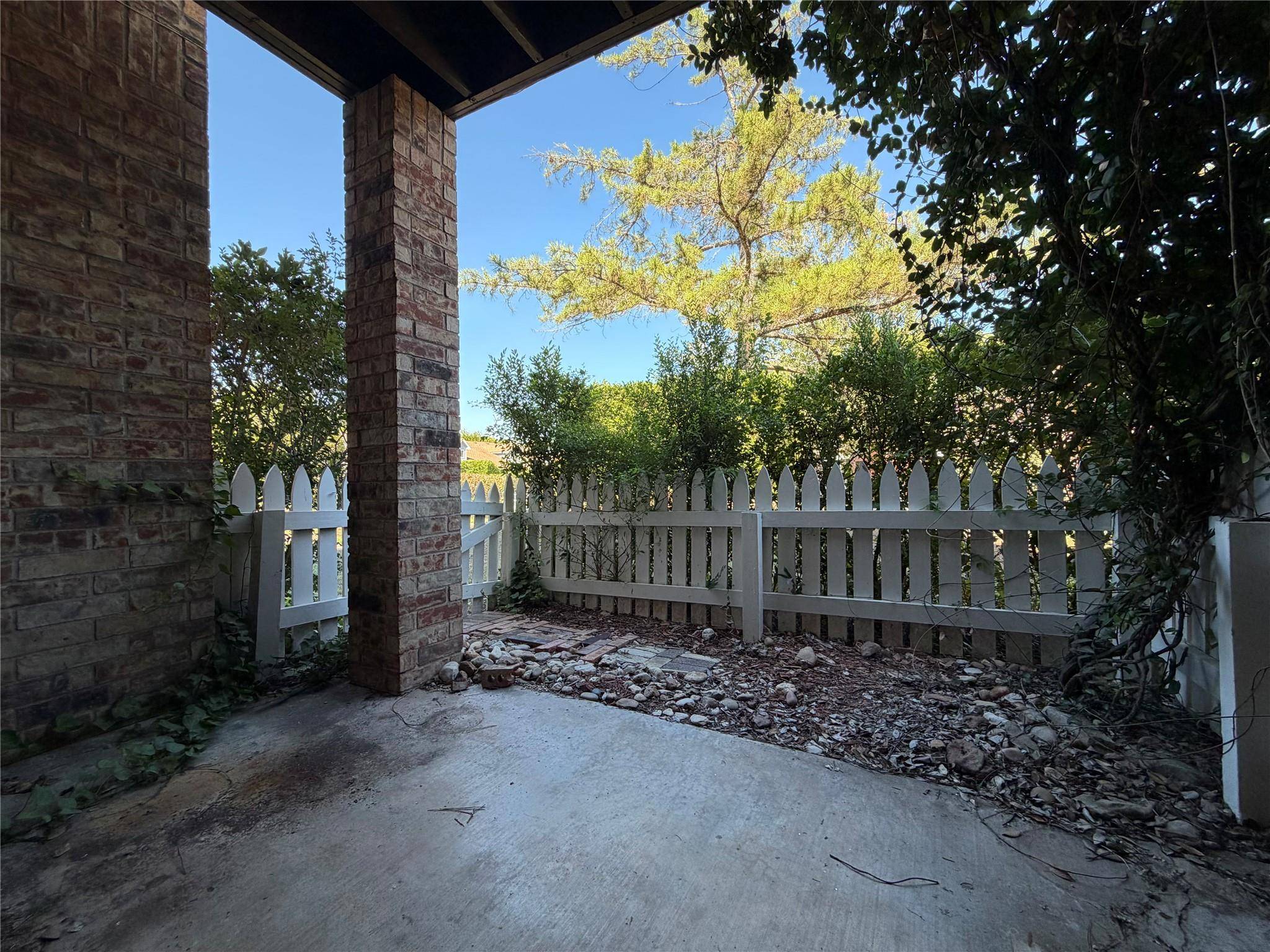 1601 Faro DR #103, Austin, TX 78741