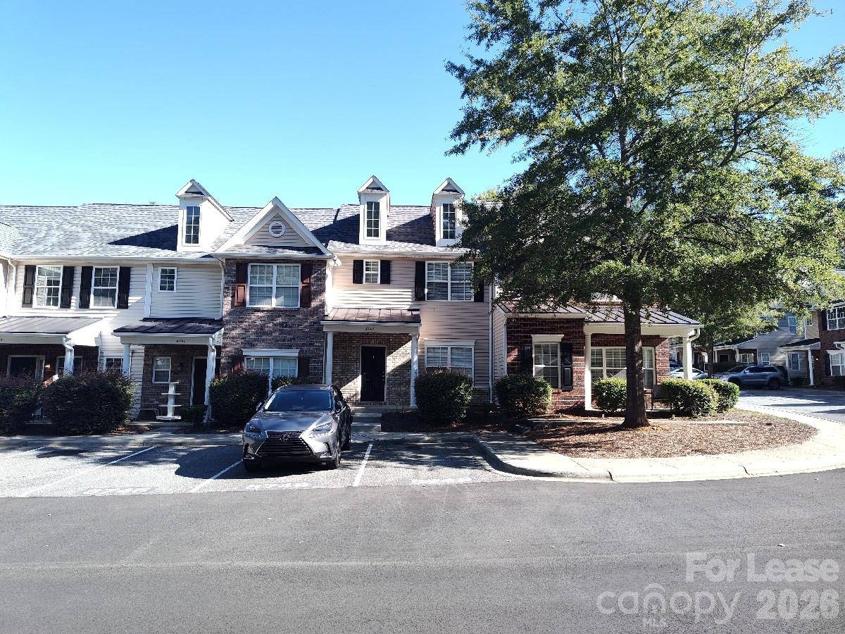 8745 Wandering Creek WAY, Charlotte, NC 28227