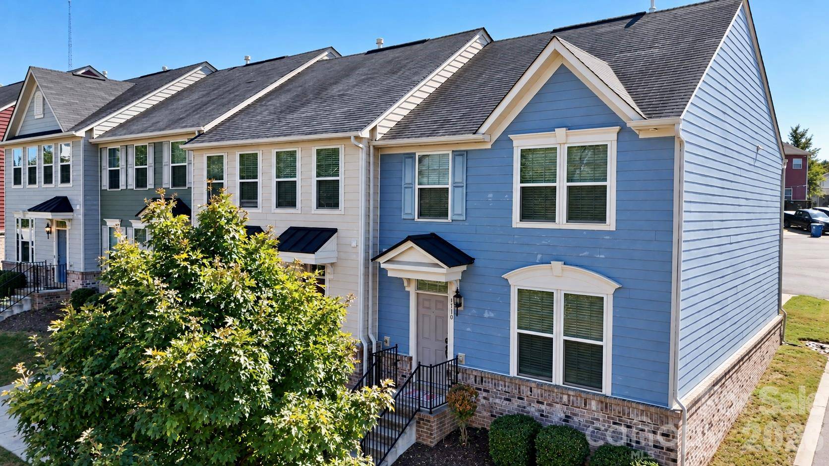 1710 Evergreen DR, Charlotte, NC 28208