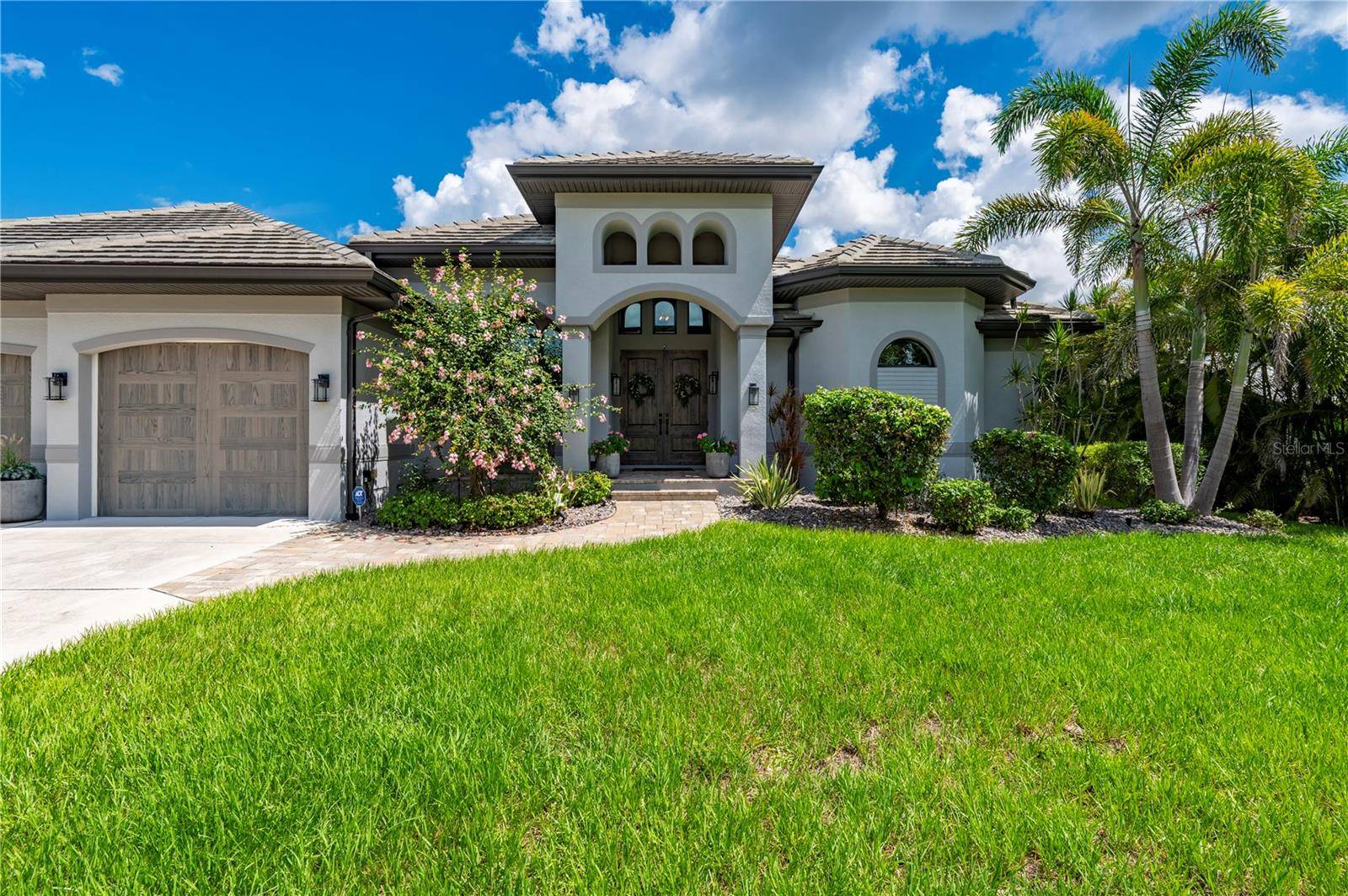 25462 SHORE DR, Punta Gorda, FL 33950