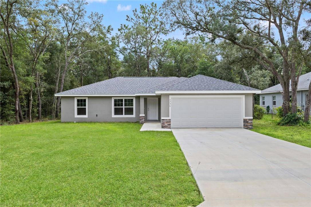 1736 W Hall PL, Citrus Springs, FL 34434
