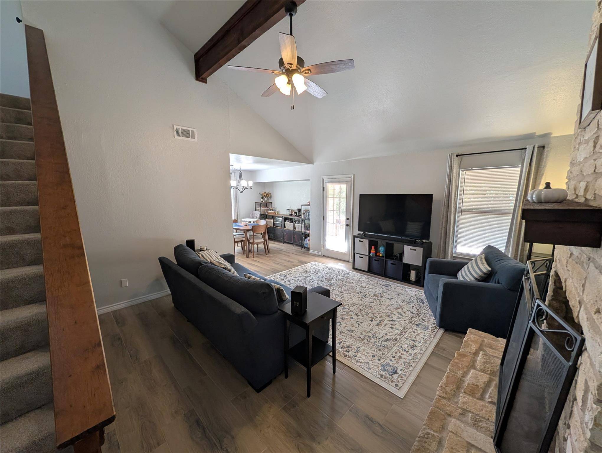 1802 Wagon Gap DR, Round Rock, TX 78681