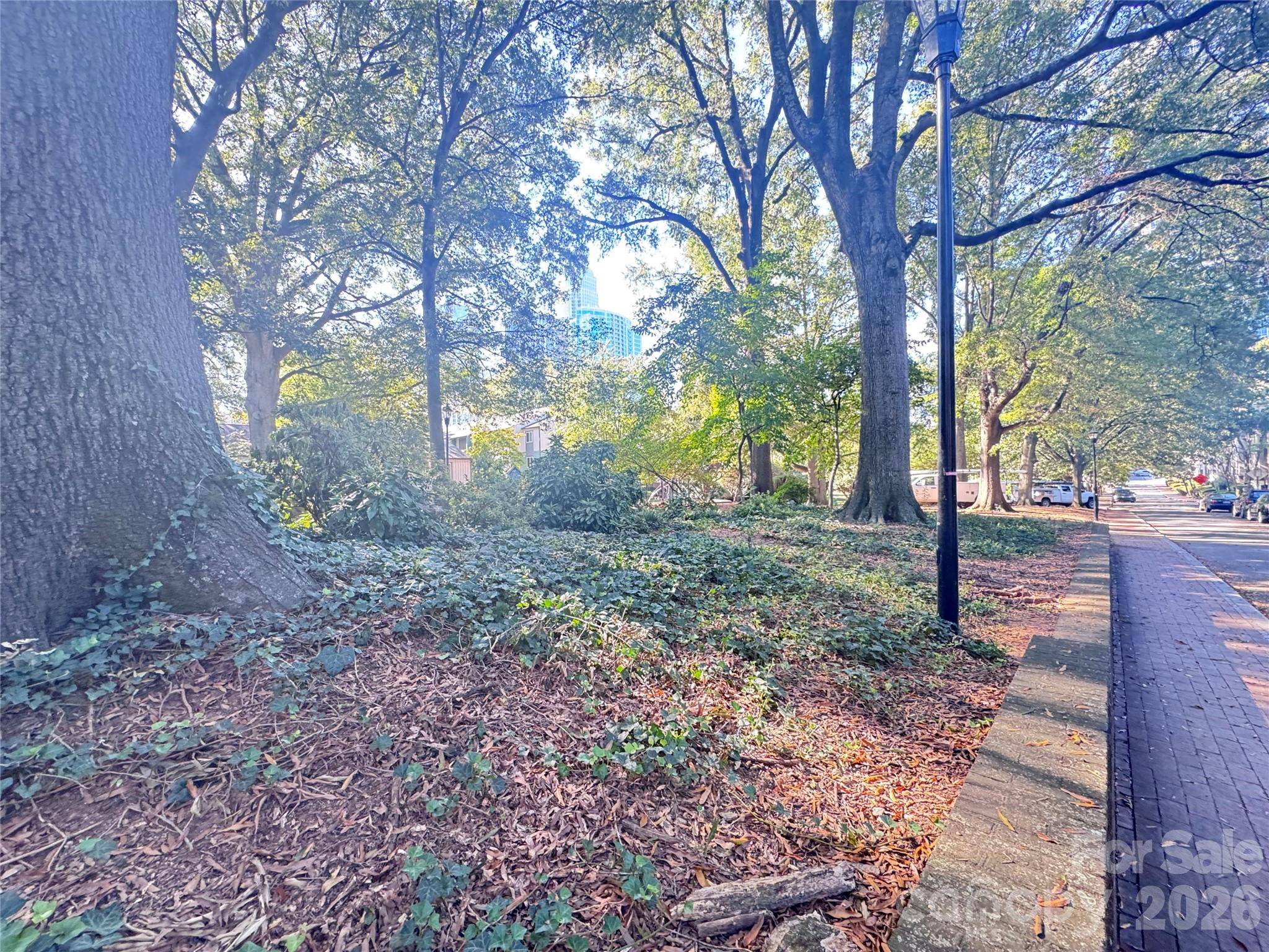 413 W 8th ST #B, Charlotte, NC 28202