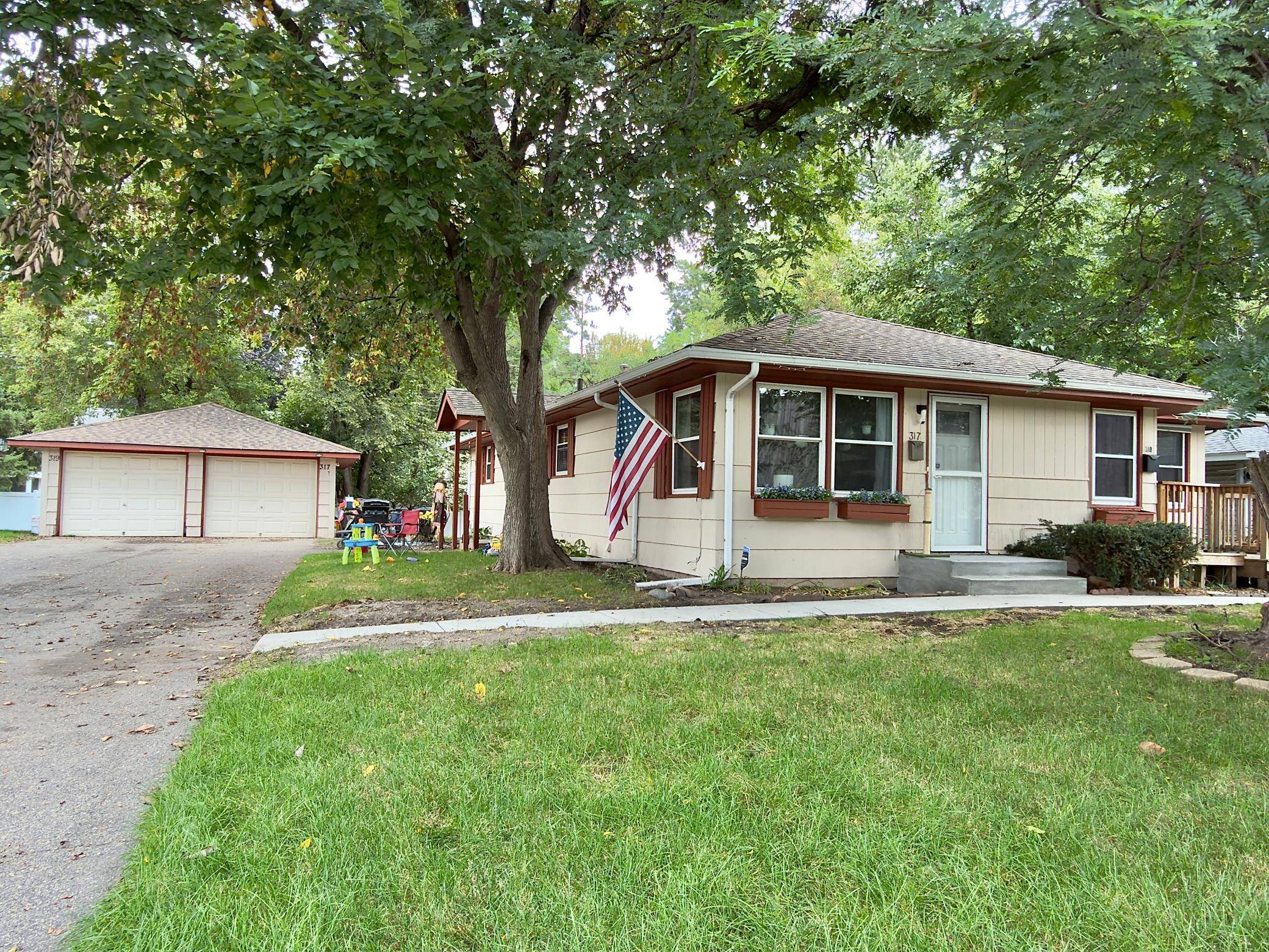 317 Washington AVE S, Edina, MN 55343