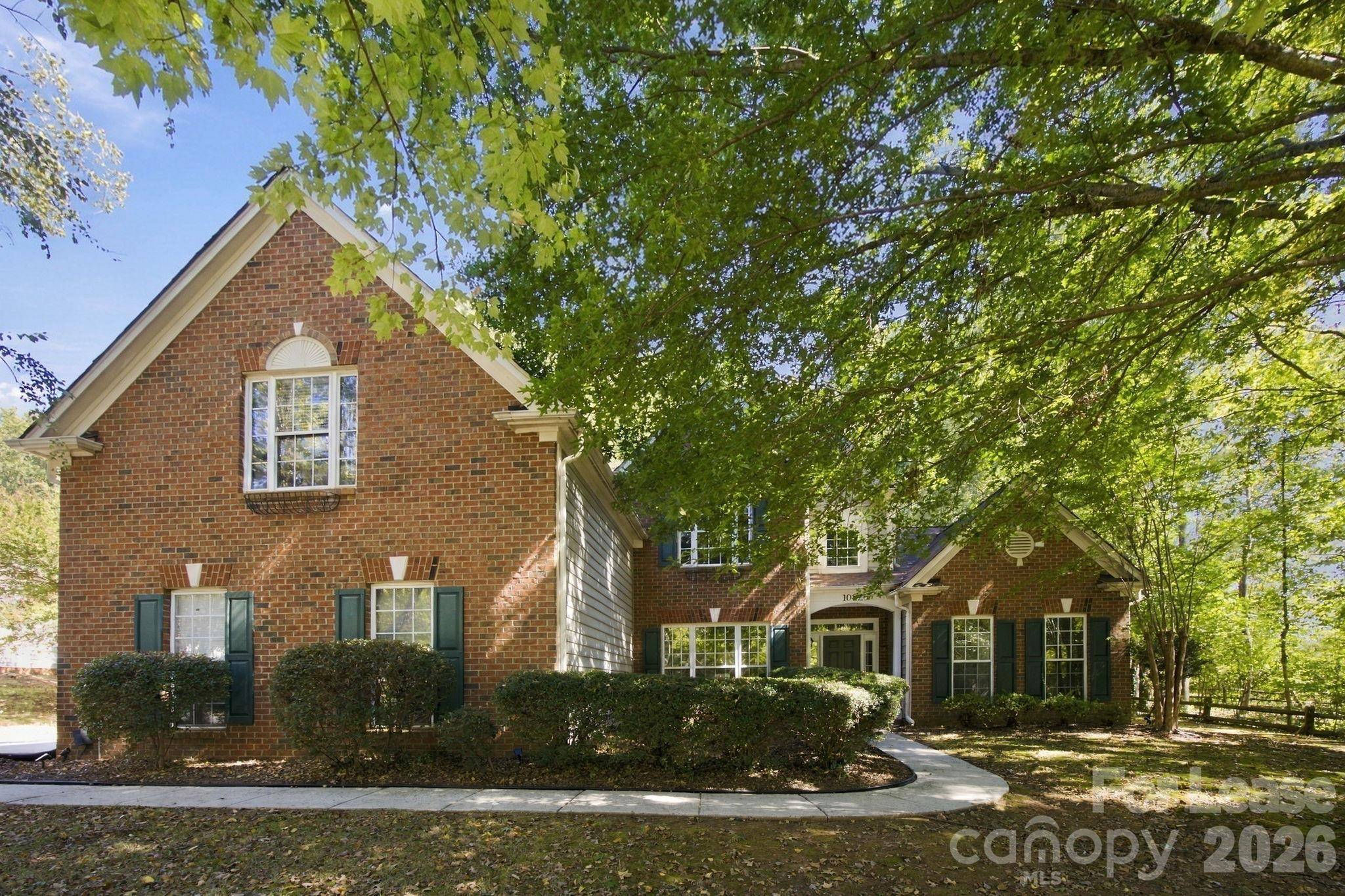 10825 Kenderly CT, Charlotte, NC 28277