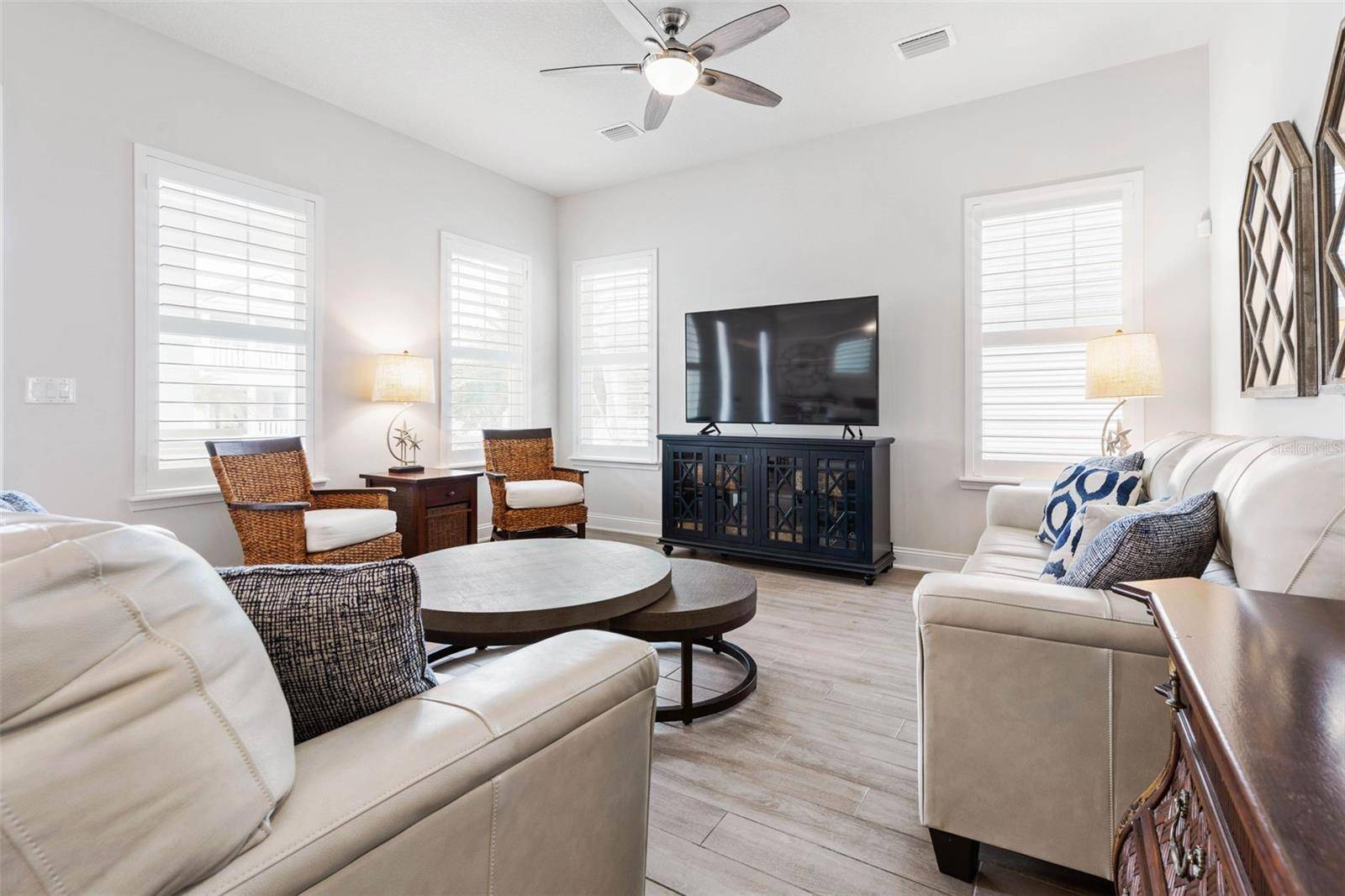 15 HIDDEN TREASURE DR, Palm Coast, FL 32137